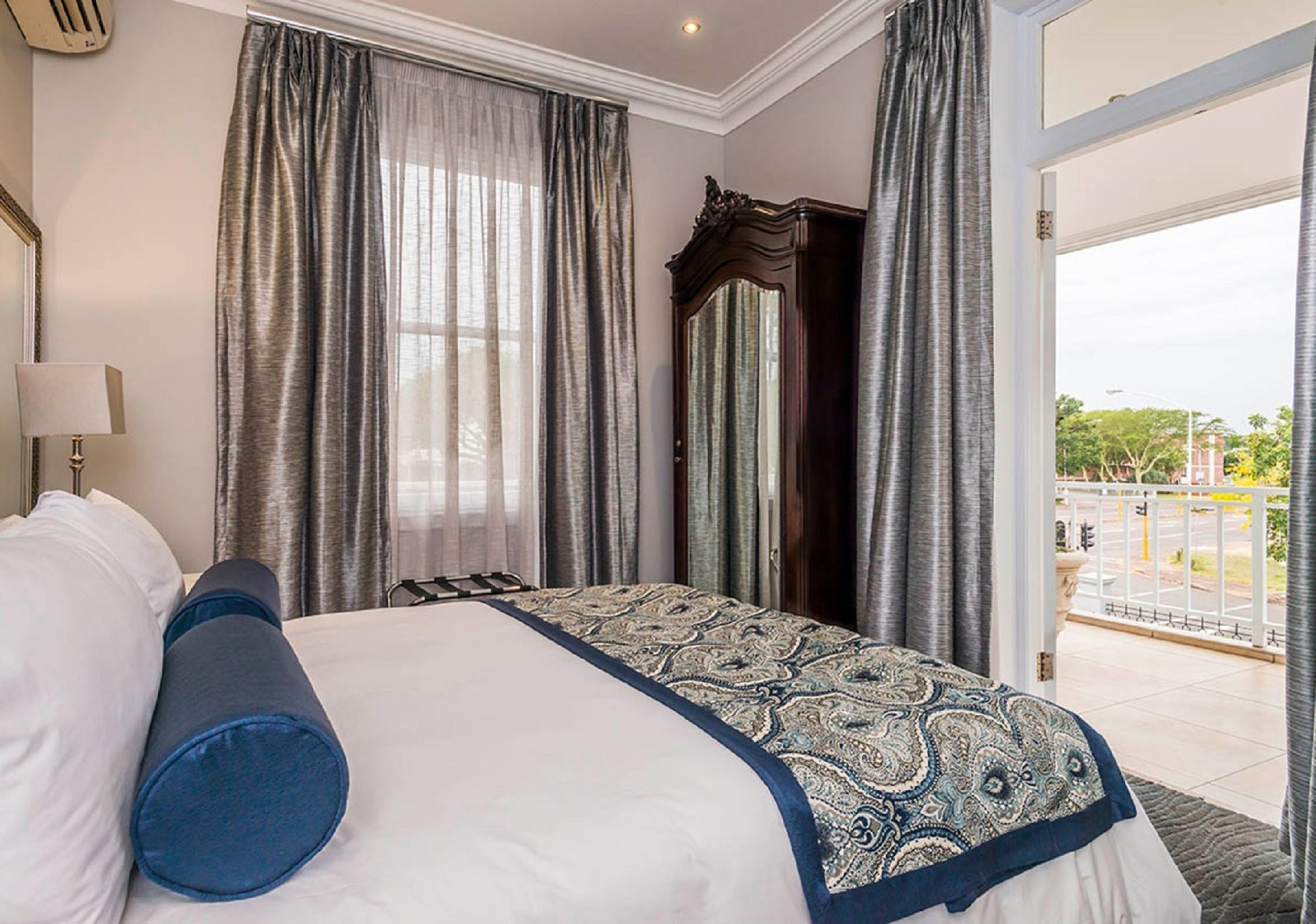 דורבן The Avondale Boutique Hotel מראה חיצוני תמונה